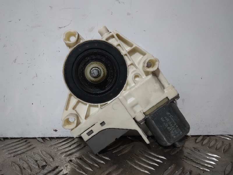 Recambio de motor elevalunas trasero izquierdo para peugeot 407 premium referencia OEM IAM 9646595680  