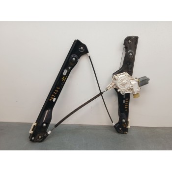 ELEVALUNAS DELANTERO DERECHO 7140588 