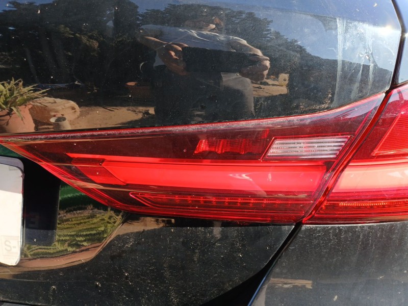 Recambio de piloto trasero derecho interior para bmw 1 (f40) 116 d referencia OEM IAM   