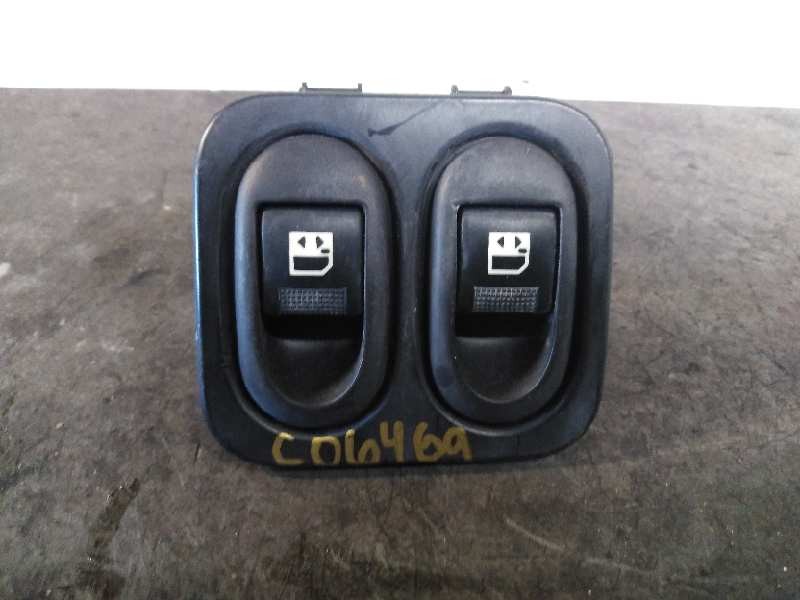 Recambio de mando elevalunas delantero izquierdo para peugeot 1007 1.4 referencia OEM IAM   