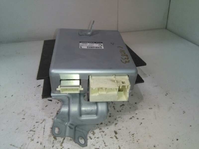 Recambio de centralita direccion para toyota prius (nhw30) advance referencia OEM IAM 8965047260  