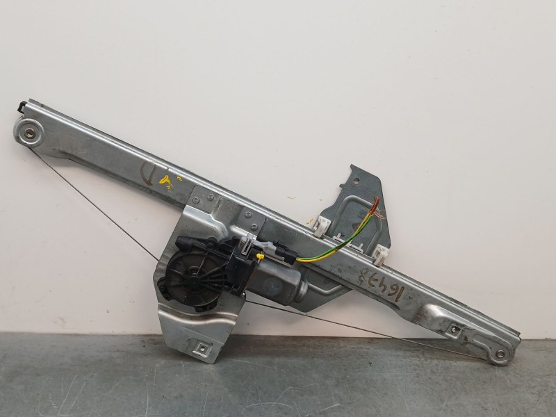 Recambio de elevalunas delantero derecho para citroën berlingo station wagon sx multispace referencia OEM IAM 402104b  