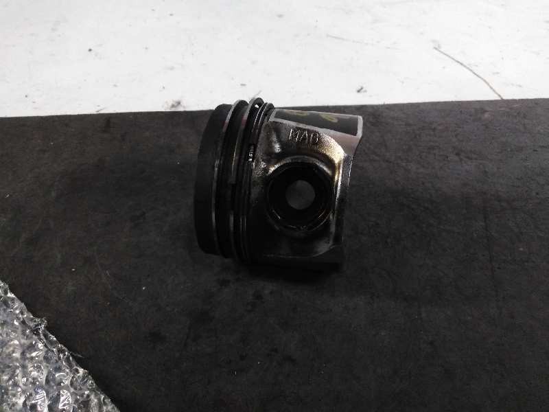Recambio de piston para seat ibiza (6j5) stylance / style referencia OEM IAM   