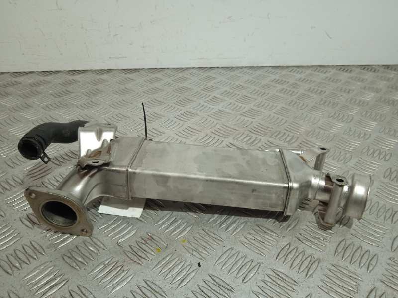 Recambio de enfriador egr para mercedes-benz clase gla (w156) 2.1 cdi cat referencia OEM IAM A6511400575  
