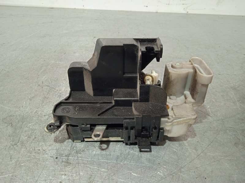 Recambio de cerradura puerta trasera derecha para fiat doblo (119) 1.9 jtd sx referencia OEM IAM SR  4 PINES