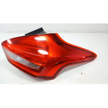 PILOTO TRASERO DERECHO 1906354 F1BE13404CF 