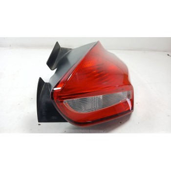 Recambio de piloto trasero derecho para ford focus iii 1.0 ecoboost referencia OEM IAM 1906354 F1BE13404CF 