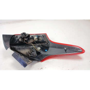 Recambio de piloto trasero derecho para ford focus iii 1.0 ecoboost referencia OEM IAM 1906354 F1BE13404CF 