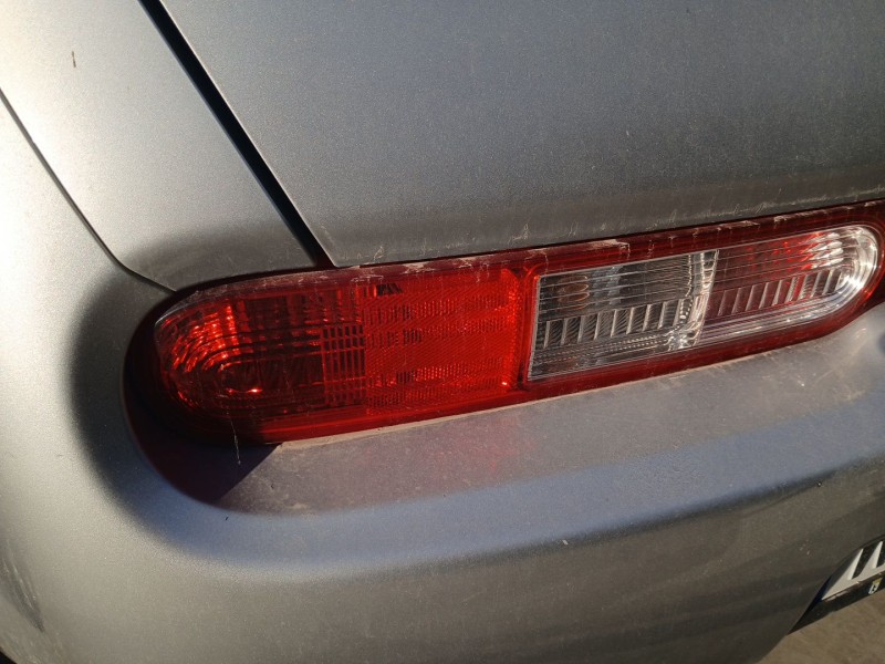 Recambio de piloto trasero izquierdo para nissan cube (z12) 1.6 16v referencia OEM IAM   