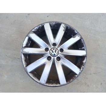 Recambio de llanta para volkswagen golf vi (5k1) 1.6 tdi referencia OEM IAM 7JX17 H2 ET54 5K0601025AN 17 PULGADAS
