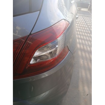 PILOTO TRASERO DERECHO 9677817580 81250201 