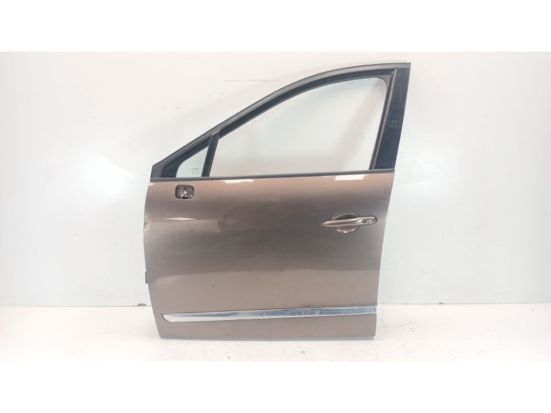 Recambio de puerta delantera izquierda para renault grand scénic iii (jz0/1_) 1.4 16v (jz0f) referencia OEM IAM 801014883R  