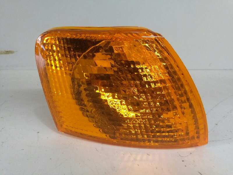 Recambio de piloto delantero derecho para volkswagen passat berlina (3b2) referencia OEM IAM  NUEVO AMBAR