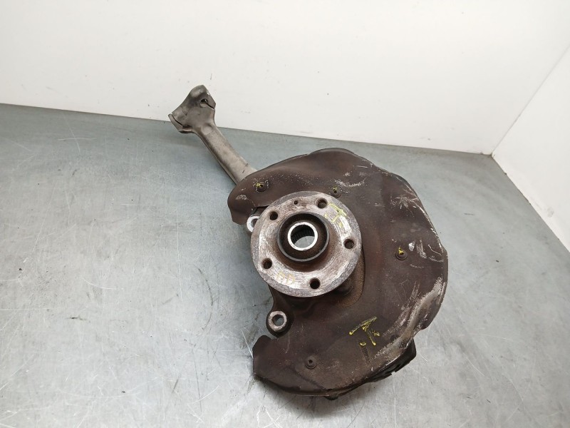 Recambio de mangueta delantera derecha para audi a4 b8 (8k2) 2.0 tdi referencia OEM IAM   