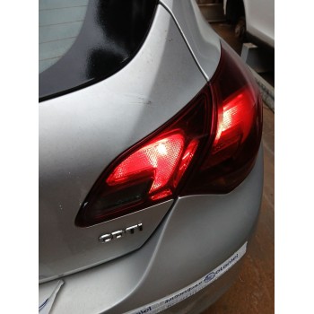 PILOTO TRASERO DERECHO INTERIOR 1 SERIE