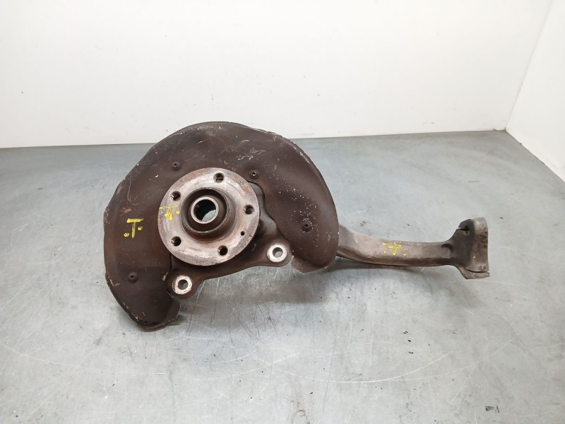 Recambio de mangueta delantera izquierda para audi a4 b8 (8k2) 2.0 tdi referencia OEM IAM   