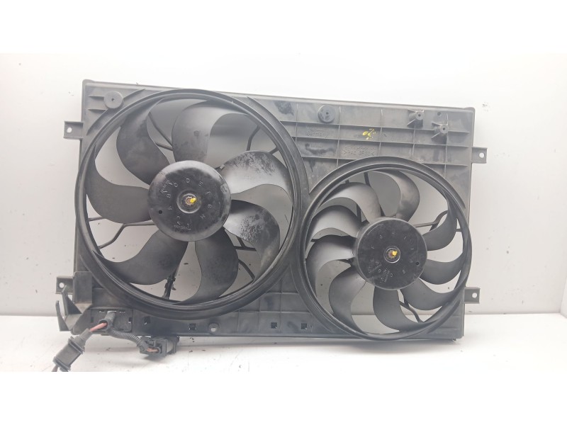 Recambio de electroventilador para volkswagen golf iv (1j1) 1.9 tdi referencia OEM IAM 1j0121207aa  