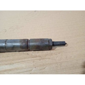 Recambio de inyector para opel combo (corsa c) familiar referencia OEM IAM 0445110083  