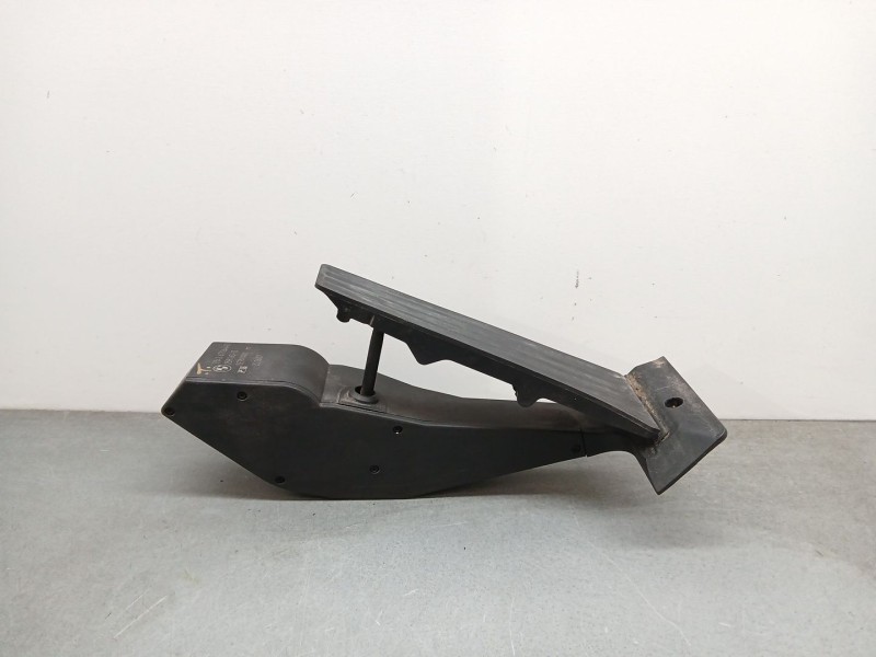 Recambio de potenciometro pedal para bmw x3 (e83) 2.0 16v diesel cat referencia OEM IAM 35426772646 6 cables 