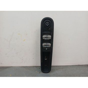 MANDO ELEVALUNAS DELANTERO IZQUIERDO 928962201 ESPEJOS NO ABATIBLES DE 4