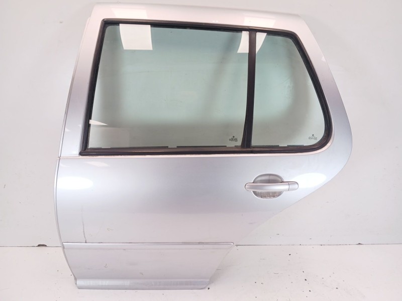 Recambio de puerta trasera izquierda para volkswagen golf iv (1j1) 1.9 tdi referencia OEM IAM   