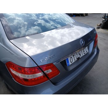 TAPA MALETERO A212750097528 