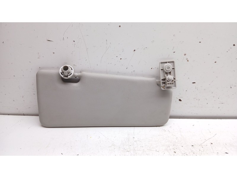Recambio de parasol izquierdo para dacia spring ev (b6m1) referencia OEM IAM 964018122R  
