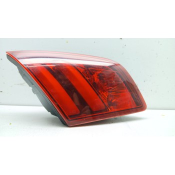 PILOTO TRASERO IZQUIERDO INTERIOR 9677818380 81260101 