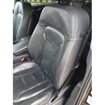 ASIENTO DELANTERO IZQUIERDO 