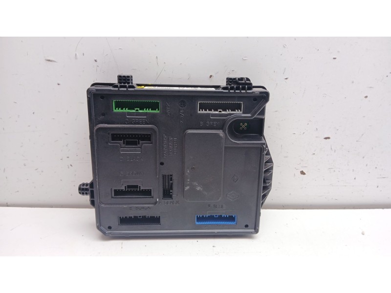Recambio de centralita bsi para renault grand scénic iii (jz0/1_) 1.4 16v (jz0f) referencia OEM IAM 284b12041r s180098201 