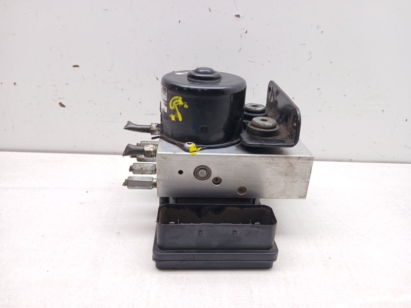 Recambio de abs para ssangyong rodius i 2.7 xdi referencia OEM IAM 4894021300 06210908523 