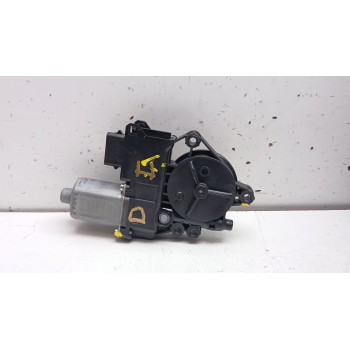 Recambio de motor elevalunas delantero izquierdo para kia sorento ii (xm) 2.2 crdi referencia OEM IAM 1137328786  