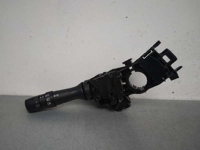 Recambio de mando luces para toyota prius (nhw20) basis referencia OEM IAM 173832  