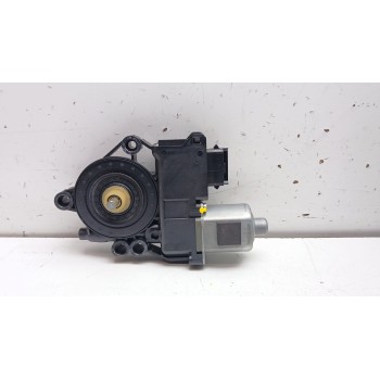 MOTOR ELEVALUNAS TRASERO DERECHO 1137328786 