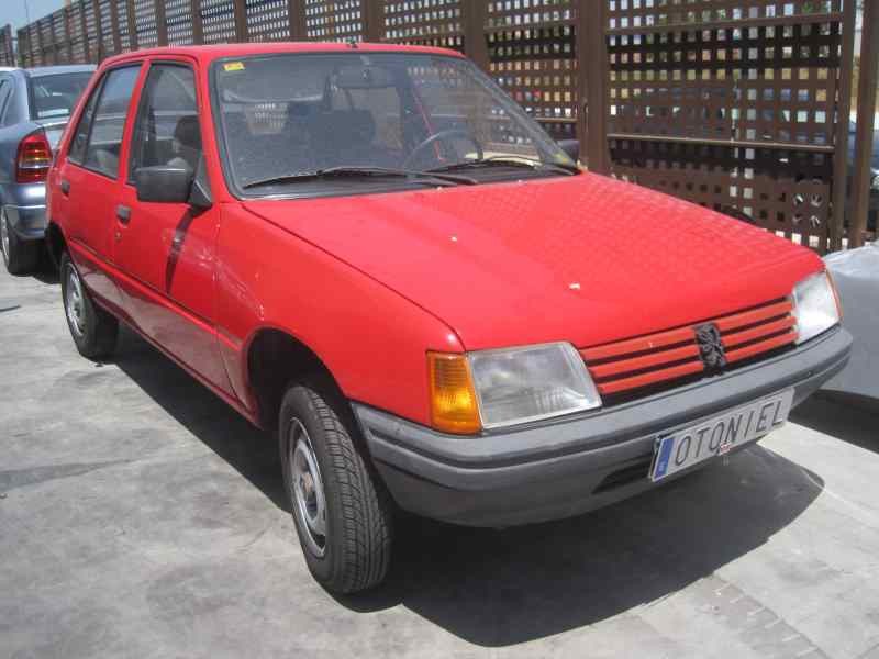 PEUGEOT 205 BERLINA
