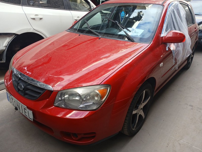 kia cerato i hatchback (ld) del año 2005