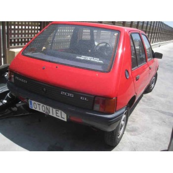 peugeot 205 berlina del año 1985