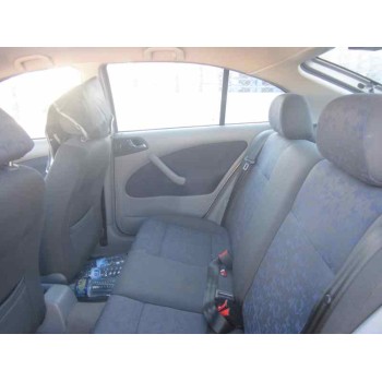 skoda octavia berlina (1u2) del año 2000