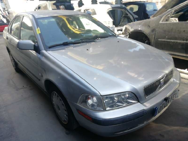 VOLVO S40 BERLINA