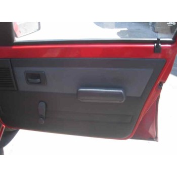 peugeot 205 berlina del año 1985