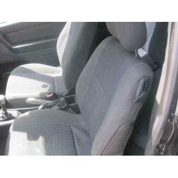 opel astra g berlina del año 2003