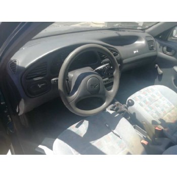 daewoo lanos del año 1999