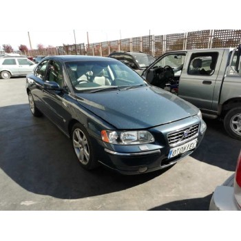 volvo s60 berlina del año 2005