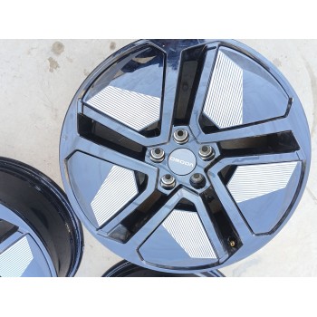 Recambio de juego llantas para omoda 5 referencia OEM IAM 7JX18 ET33 203000180AA X4