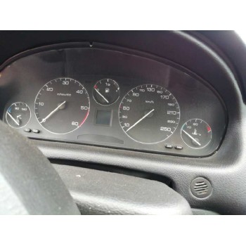 peugeot 607 (s1) del año 2001
