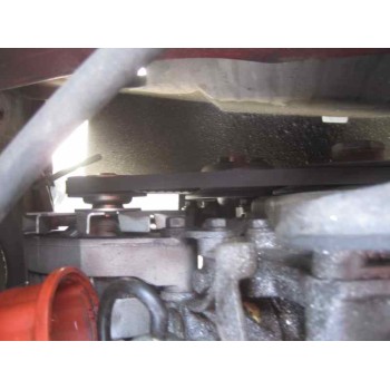 peugeot 205 berlina del año 1985