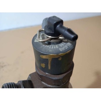 Recambio de inyector para opel combo (corsa c) familiar referencia OEM IAM 0445110083  