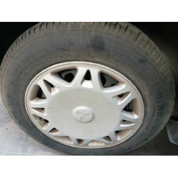 mitsubishi carisma berlina 4 (da0) del año 1999