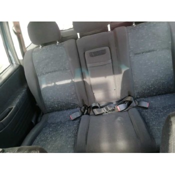 opel zafira a del año 2000