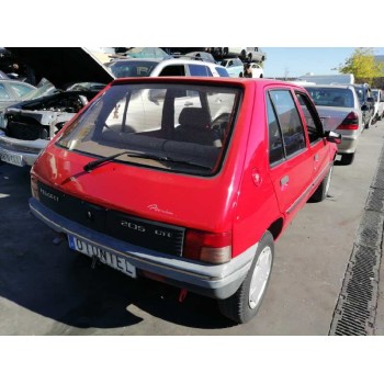 peugeot 205 berlina del año 1992